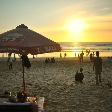 Jesens Inn I Kuta Lombok Esterno foto